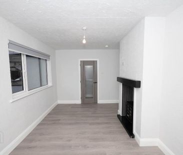 12 Cherrytree Walk, Lurgan, BT66 6EA - Photo 3