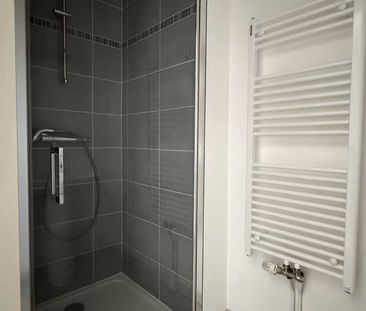 APPARTEMENT DUPLEX – 87m2 – GARAGE DOUBLE – JARDIN TERRASSE disponi... - Photo 6