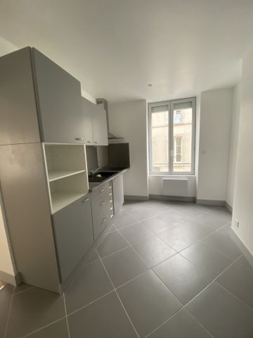 Location Maison 3 pièces 81m² COULOMMIERS 77120 - Photo 4