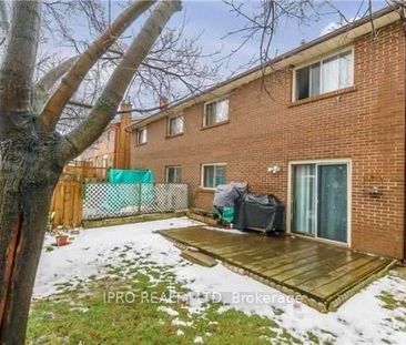 For Lease - 382 Hansen Road, Brampton, Ontario - Photo 4