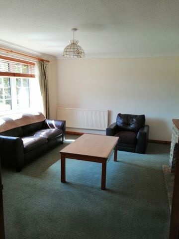 4 bedroom detached to rent Biddel Springs, Highworth - Photo 3