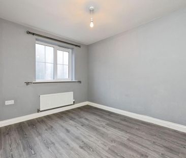 4 bedroom detached house to rent - Photo 5