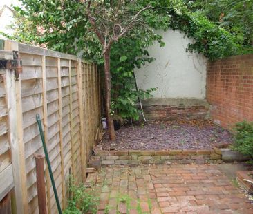 1 bedroom terraced house to rent - Photo 6