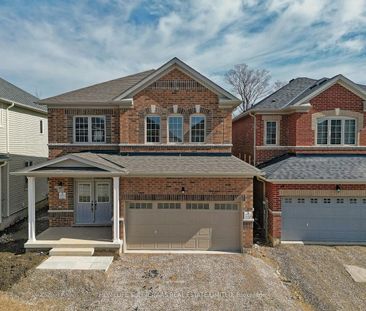 Detached Home For Lease | X8142840 - Photo 6