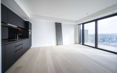 LEBEN ÜBER DEN DINGEN: 2-Zimmer-Wohnung mit Skylineblick - Photo 2