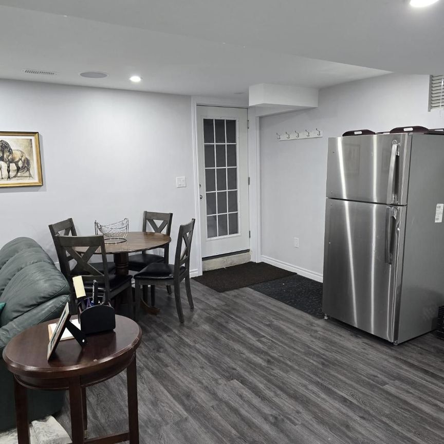 For Lease - 3229 Paul Henderson Drive, Mississauga, Ontario - Photo 1