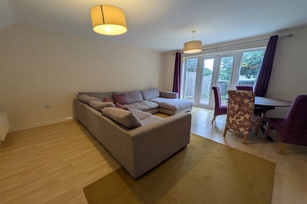 College Way, Bilborough, NG8 4JH - Photo 1