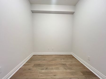 For Lease - 9600 Yonge Street Unit# 1507B, Richmond Hill, Ontario - Photo 4