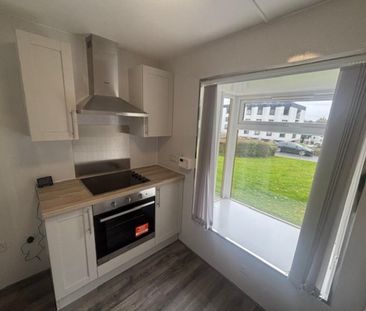 1 bedroom ground floor flat to rent - Photo 5