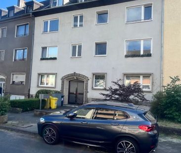 Immobilien-Richter: Charmante 3- Zi. Wohnung mit grossem Sonnengarten in Düsseldorf-Zooviertel! - Foto 4