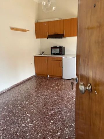 Studio/Γκαρσονιέρα για ενοικίαση Πειραιάς - Κέντρο (Κέντρο - Λιμάνι) - Photo 2