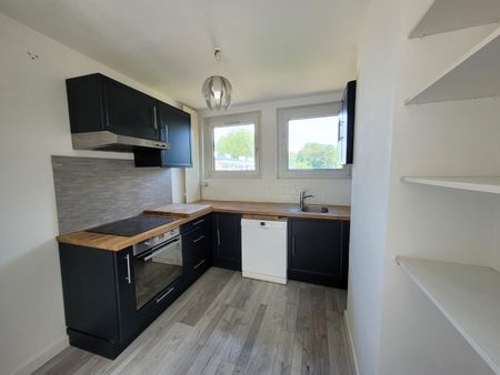 Location Appartement 3 pièces 54m² LAMBERSART 59130 - Photo 4