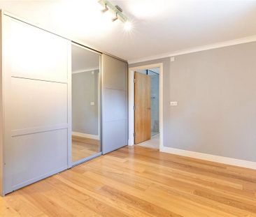 5 bedroom detached house to rent - Photo 5