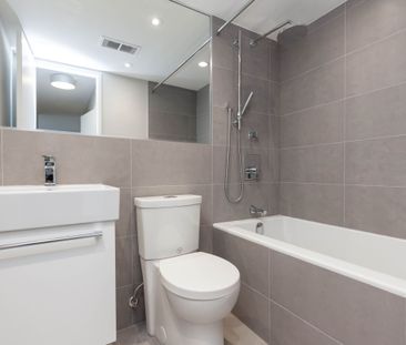 800 Richmond Street West - Photo 3