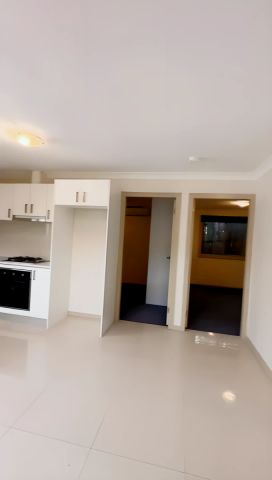 81A Dalrymple Ave, Sydney - Photo 5