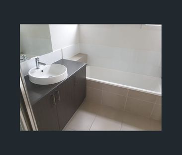 Two-Bedroom Home in a Convenient Mooroolbark Location - Photo 6