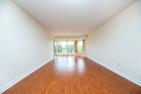 For Lease - 175 Cedar Avenue Unit# #302, Richmond Hill, Ontario - Photo 2