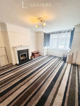 4 bedroom house to rent Wellington Road, Bognor Regis, PO21 - Photo 1