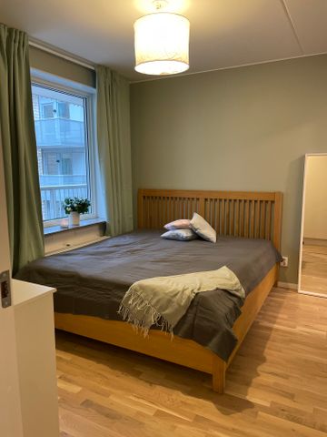 Skogängsvägen, Spånga - Foto 3