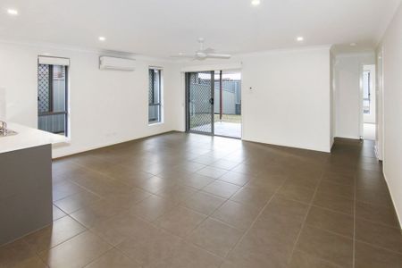 12 Lipsey Street, Cameron Park - Photo 5