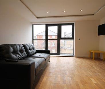 Falconars House, City Centre - Photo 1