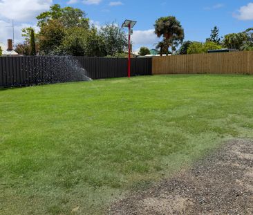 Fully Renovated & Ready to Impress – As New Home - Photo 2