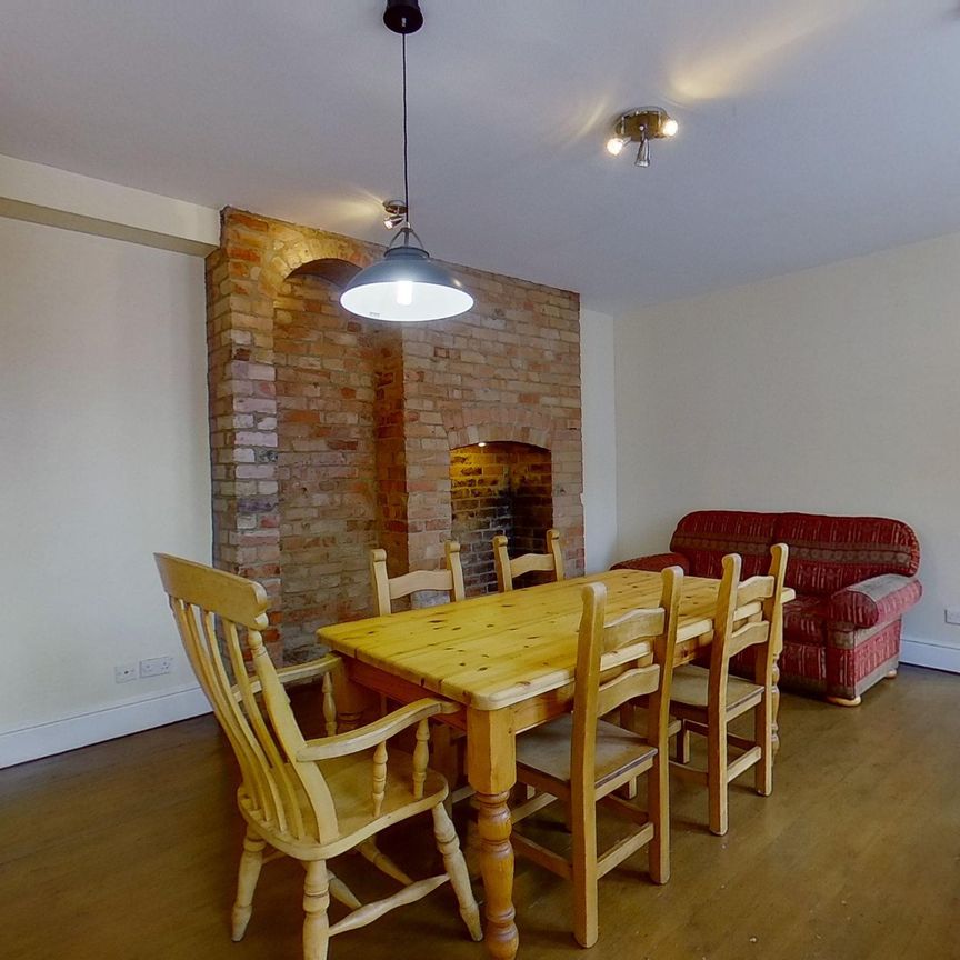 Church Avenue - Photo 1