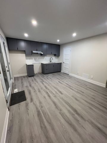 For Lease - 58 Satchell Boulevard Unit# Main Level, Toronto, Ontario - Photo 3