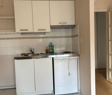 Appartement T1 de 31 m² avec terrasse et loggia en étage élevé d'un... - Photo 5