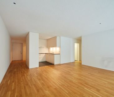Moderne 2.5 Zimmerwohnung an zentraler und ruhiger Lage - Foto 2