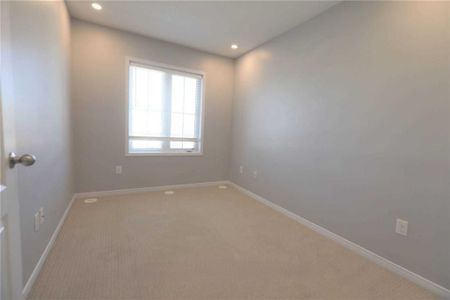 For Lease - 43 Hays Boulevard Unit# 13, Oakville, Ontario - Photo 4