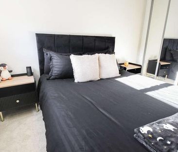 Ward Place, Livingston, EH54 - Photo 4