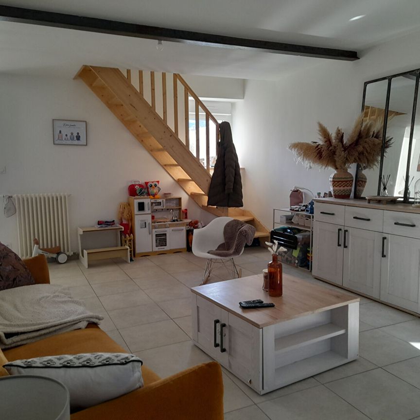 Location Maison 6 pièces 103m² - Photo 1