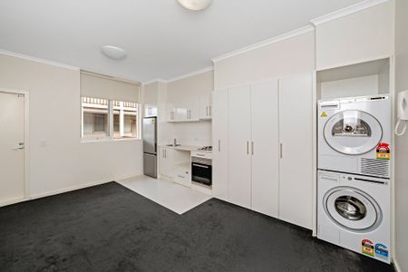 Please contact Molly Rogerson to arrange an inspection; SandringhamPM2@hodges.com.au - Photo 3