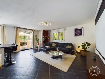 Location Appartement 2 pièces 57m² NICE 06200 - Photo 5