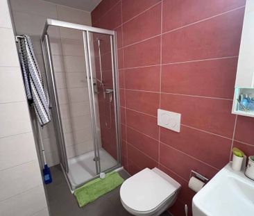 Studio au 1er étage à louer - Photo 3