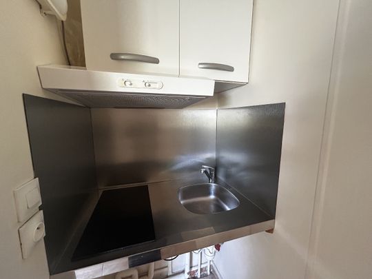 Location Appartement 1 pièce 14m² - Photo 1