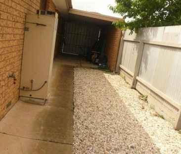 Close to everything. - Photo 1