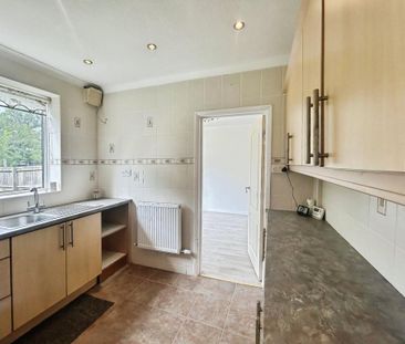 3 bedroom end of terrace house to rent - Photo 6
