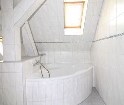 ++ 2-Raum-Wohnung im Dachgeschoss ++ - Photo 5