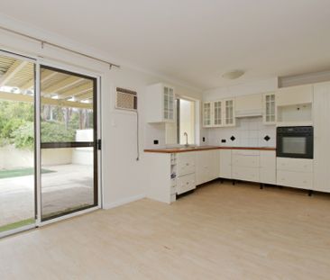 Spacious townhouse with City views! - Photo 5