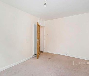 Sunnywood Drive, Haywards Heath, RH16 - Photo 5
