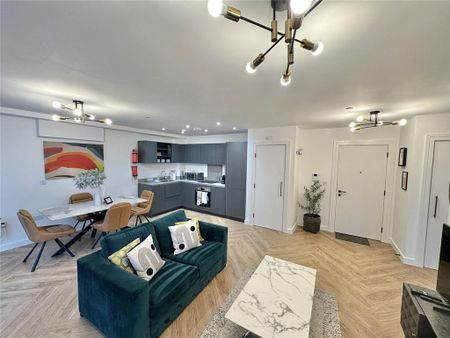 1 bedroom penthouse to rent - Photo 4