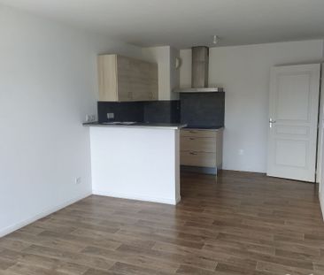 Location Appartement 2 pièces 43m² - Photo 5