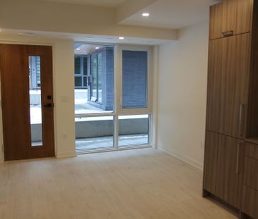 For Lease - 71 CURLEW Drive Unit# 81, Toronto, Ontario - Photo 3