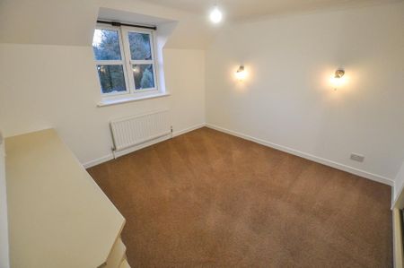 3 bedroom terraced house to rent - Photo 5
