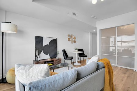 New Modern Rentals - Photo 3