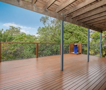 9 Attadale Court, Elanora. - Photo 2