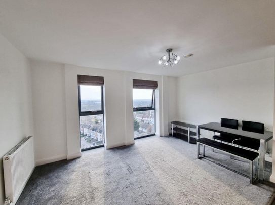 London Road, Croydon - Photo 1