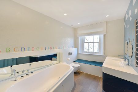 Kensington Gate, London, W8 - Photo 2